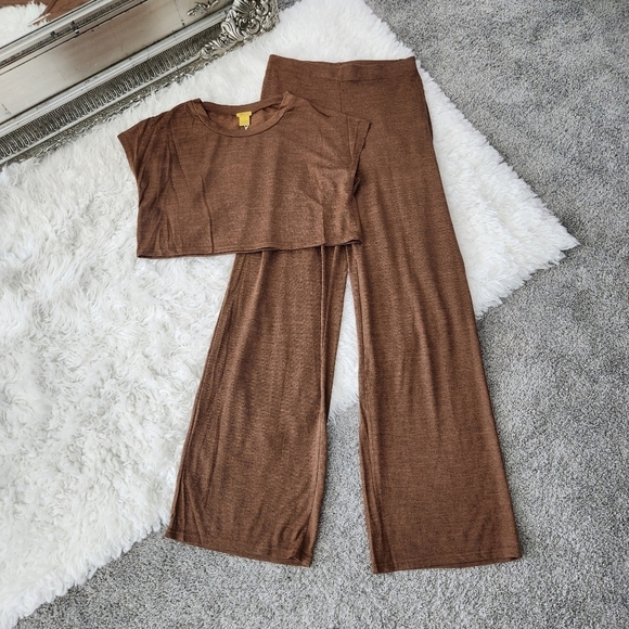 Daisy Pants & Crop Top Set. Brushed Knit High Waist Wide Leg Pants. Colo… - Picture 3 of 13